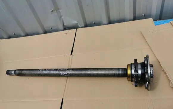 Mercedes-Benz Sprinter W907 W910 Front driveshaft A9073500749