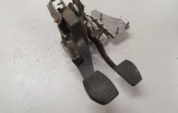 Citroen C4 I Pedal assembly 9653940880 10381215
