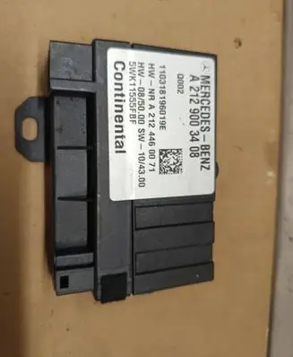 Mercedes-Benz E W212 Fuel injection pump control unit/module A2129003408 5WK11555FBF A2124460071