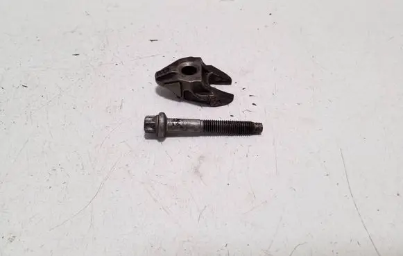 Peugeot Expert Fuel Injector clamp holder 