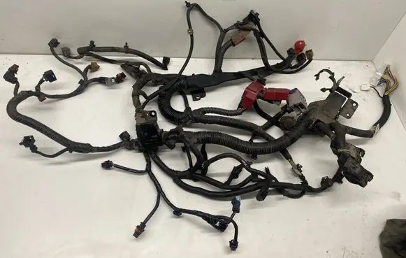 Nissan Qashqai Engine installation wiring loom 