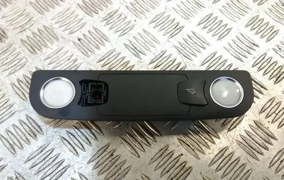 Audi Q7 4L Headlining lighting console trim 4L0947111B