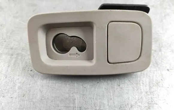 Volvo V60 Cargo luggage net fixing mount 30715566