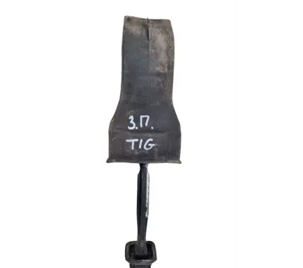 Volkswagen Tiguan Rear door check strap stopper 5N0839267