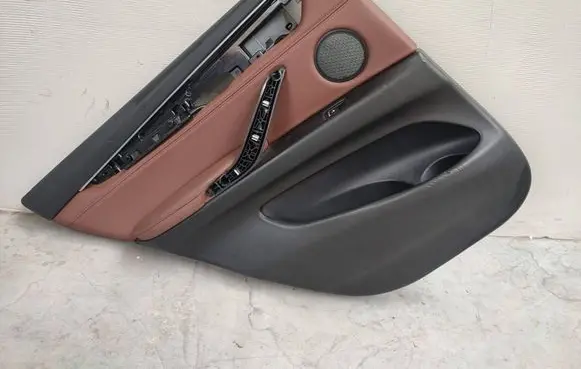BMW X5 F15 Coupe rear side trim panel 