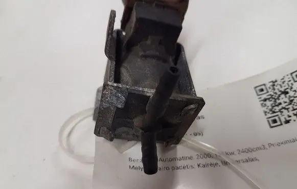 Audi A6 S6 C5 4B Turbo solenoid valve 026906283H