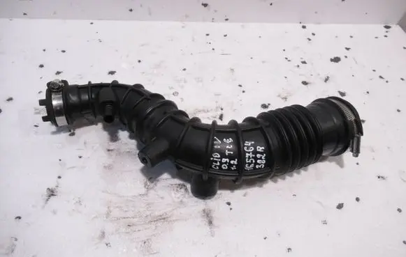 Dacia Sandero Air intake hose/pipe 165764382R