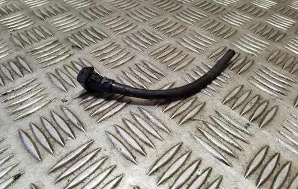 KIA Sorento Windshield washer spray nozzle 