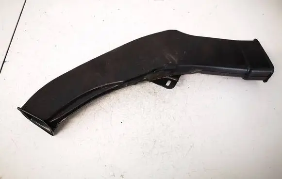 Audi A6 S6 C5 4B Cabin air duct channel 4B0857075