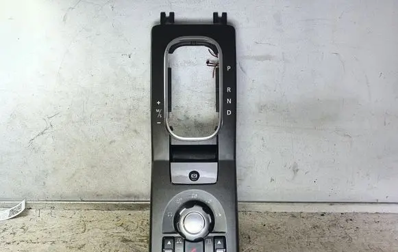 Land Rover Range Rover Sport L320 Suspension ride height/mode switch AH3214B596AD