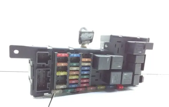 Volvo V70 Fuse module 518787205 8678449