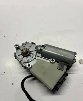 Sunroof motor/actuator