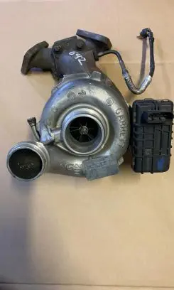 Mercedes-Benz E W212 Turbo A6420909580 TURBOSPRARKATURBO