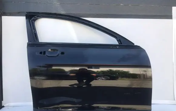 Volvo S90, V90 Front door