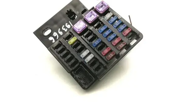 Mazda 3 II Fuse box set K2441