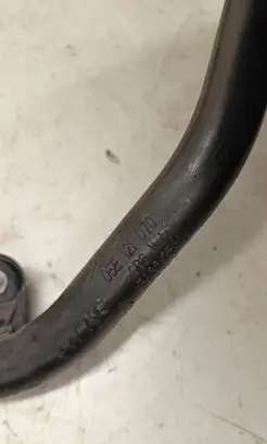 Audi A3 8Y Engine coolant pipe/hose 05e121070