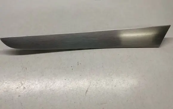 Audi Q5 SQ5 Front door trim bar 8R0867410 8R0867420