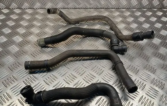 Peugeot 807 Engine coolant pipe/hose