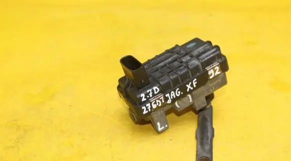 Jaguar XF X250 Turbine electric control actuator 
