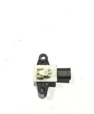 Lexus RX 300 Airbag deployment crash/impact sensor 0D533132 AL5414C676AA 08292011