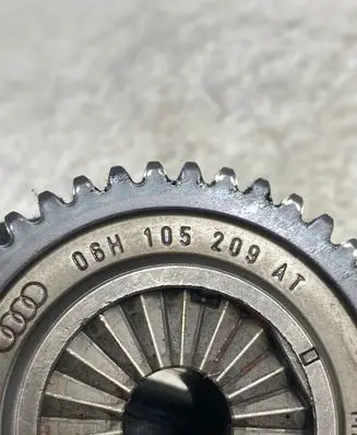 Audi A4 S4 B8 8K Timing chain sprocket 06H105209AT