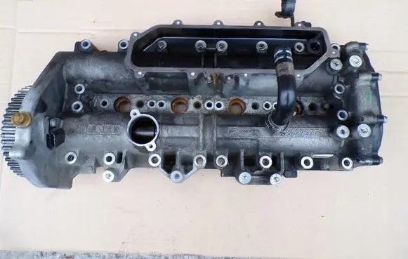 Rocker cam cover