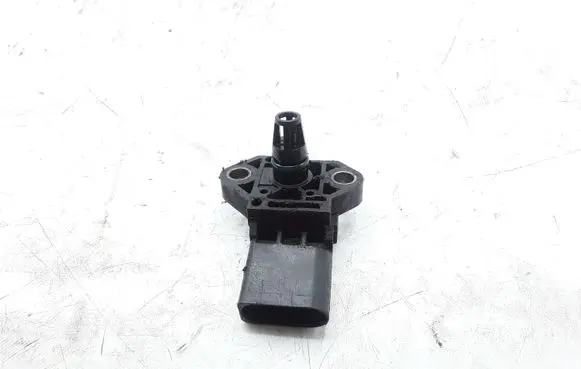 Volkswagen PASSAT B7 Air pressure sensor 0281002977 03G906051E
