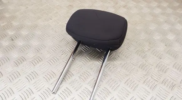 Nissan Leaf II (ZE1) Rear seat headrest 