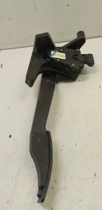 Opel Combo C Accelerator throttle pedal 9129423 6PV00811000