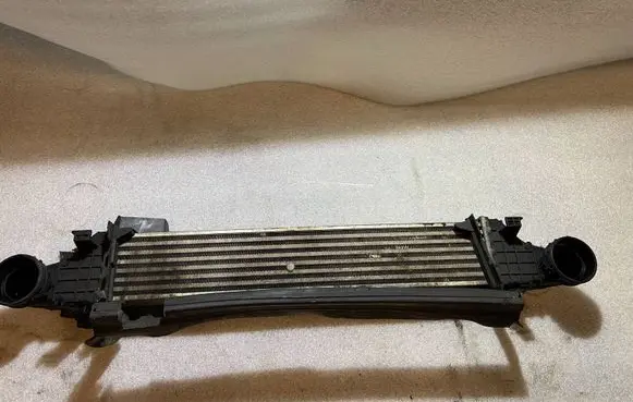 Mercedes-Benz E W211 Intercooler radiator A2115001002 2115001002