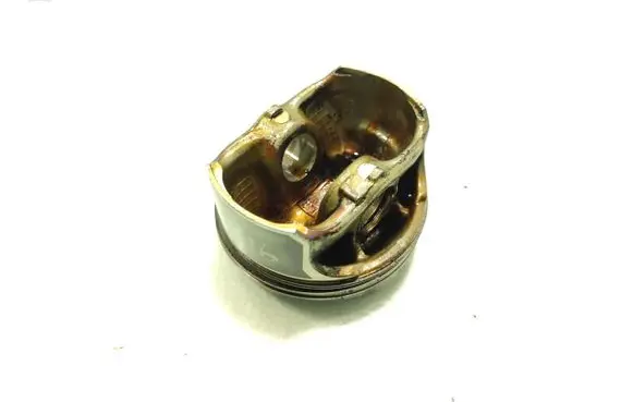 BMW 3 E90 E91 Piston 