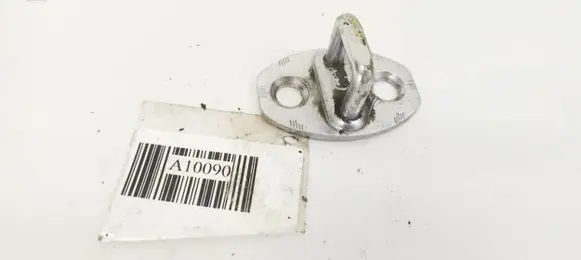 Volkswagen Touran I Front door lock loop/hook striker 3B0837033J
