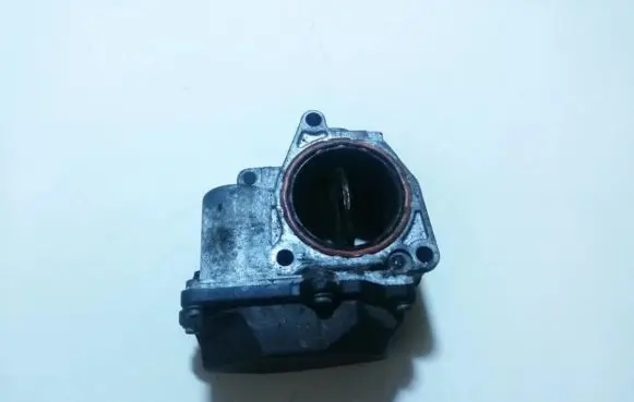 Audi A3 S3 8P Throttle valve 03g128063a a2c53085612