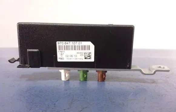 Porsche Panamera (970) Aerial antenna amplifier 97064710701