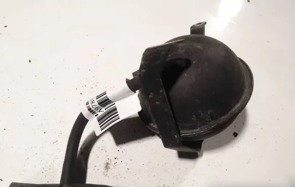 Vacuum air tank