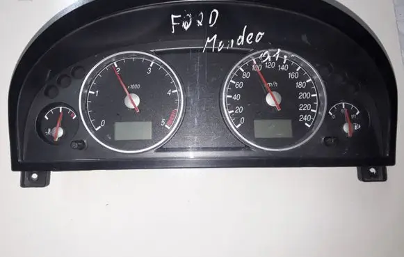 Ford Mondeo Mk III Speedometer (instrument cluster)
