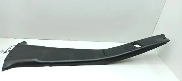 BMW 7 E23 (B) pillar trim (top)