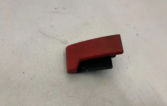 Mercedes-Benz S W221 Engine bonnet (hood) release handle