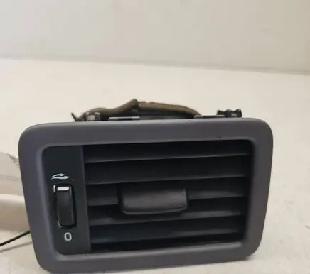 Volvo V70 Dash center air vent grill 30755183