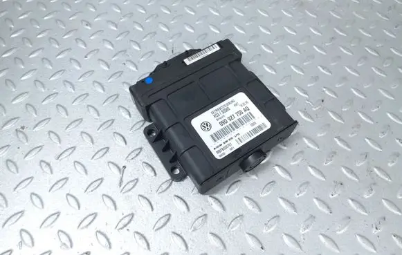 Volkswagen Touareg I Gearbox control unit/module 09D927750AQ 09D927750BG