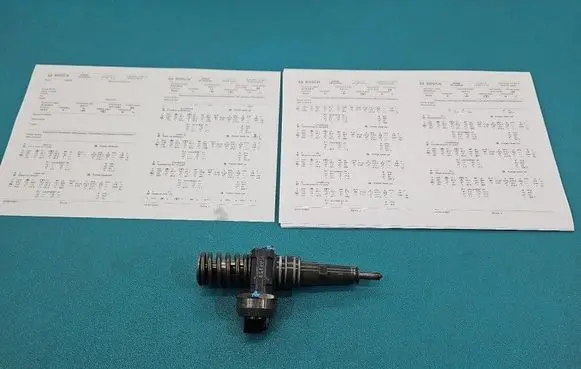 Volkswagen Golf Plus Fuel injector 0414720215 IMPRK1588959