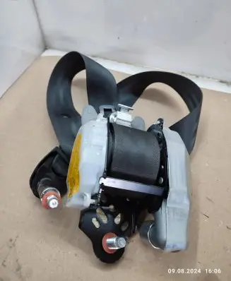 Hyundai Santa Fe Front seatbelt 888702B200WK