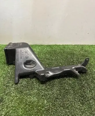 Porsche Macan (95B) Cabin air duct channel 95B819151A
