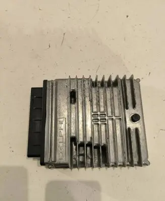 Jaguar X-Type Engine control unit/module 6X4312A650AC R0411C033C 28029332
