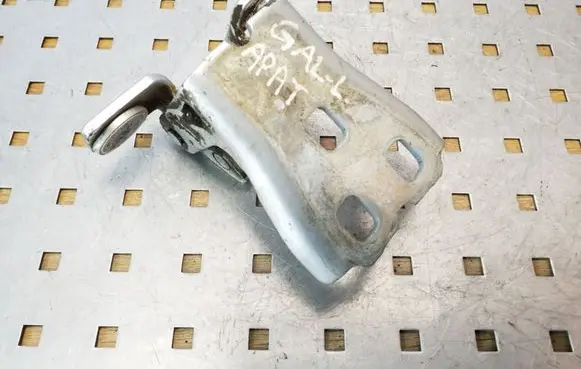 Jeep Grand Cherokee (WK) Rear door lower hinge 55394220AA