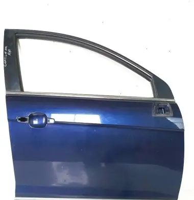 Chevrolet Captiva Front door