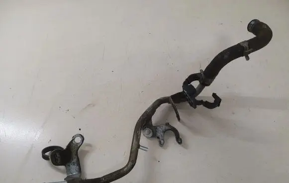 Subaru Outback Engine coolant pipe/hose