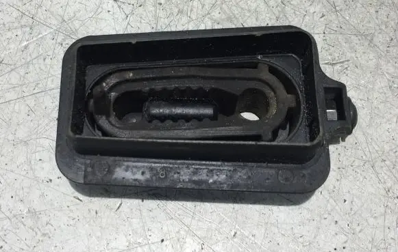Toyota Proace Radiator mount bracket 9673630480