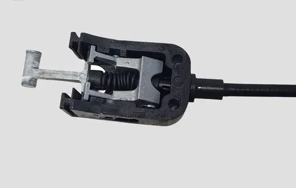 Volkswagen Polo V 6R Rear door lock 465K4839016F