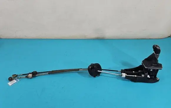 Gear shift cable linkage